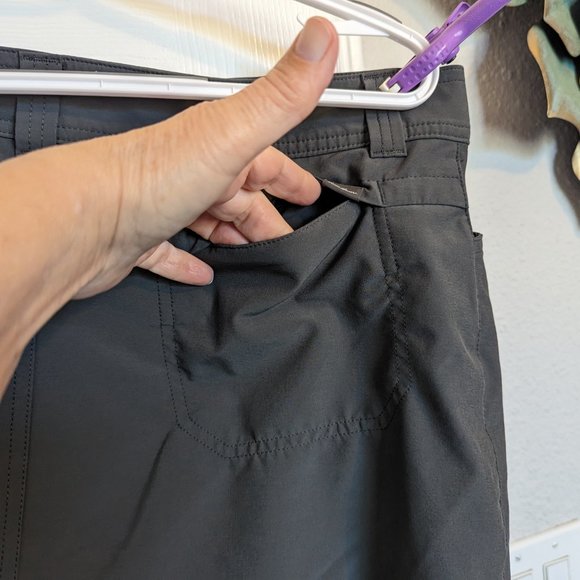 Eddie Bauer SkOrt | Steel Gray | 8 | Travel / Golf / Front & Back POCKETS | EUC - Picture 4 of 8